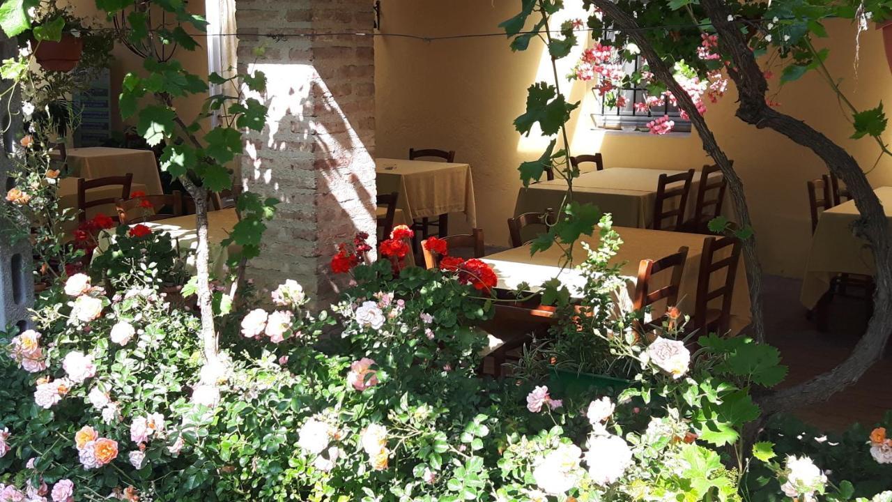 Agriturismo Corte Gaia Castiglione Delle Stiviere Eksteriør bilde